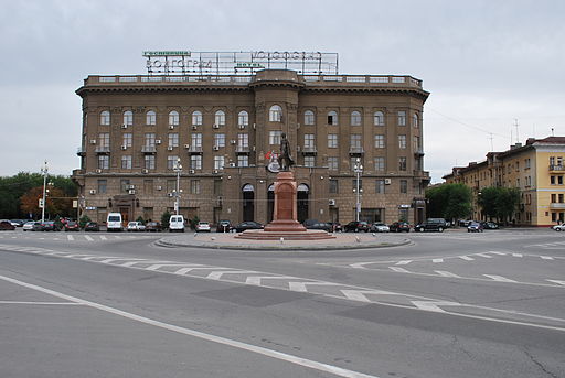 Площадь Павших борцов