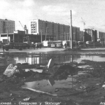 Снимок сделан в апреле 1971 года. Перекресток улиц Свердлова и Революционной в Тольятти.