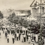 Улица Советская в Ижевске начало 1960-х. Справа на снимке виден кинотеатр Дружба.