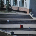 Лестница около драматического театра. Фото 1979 год.